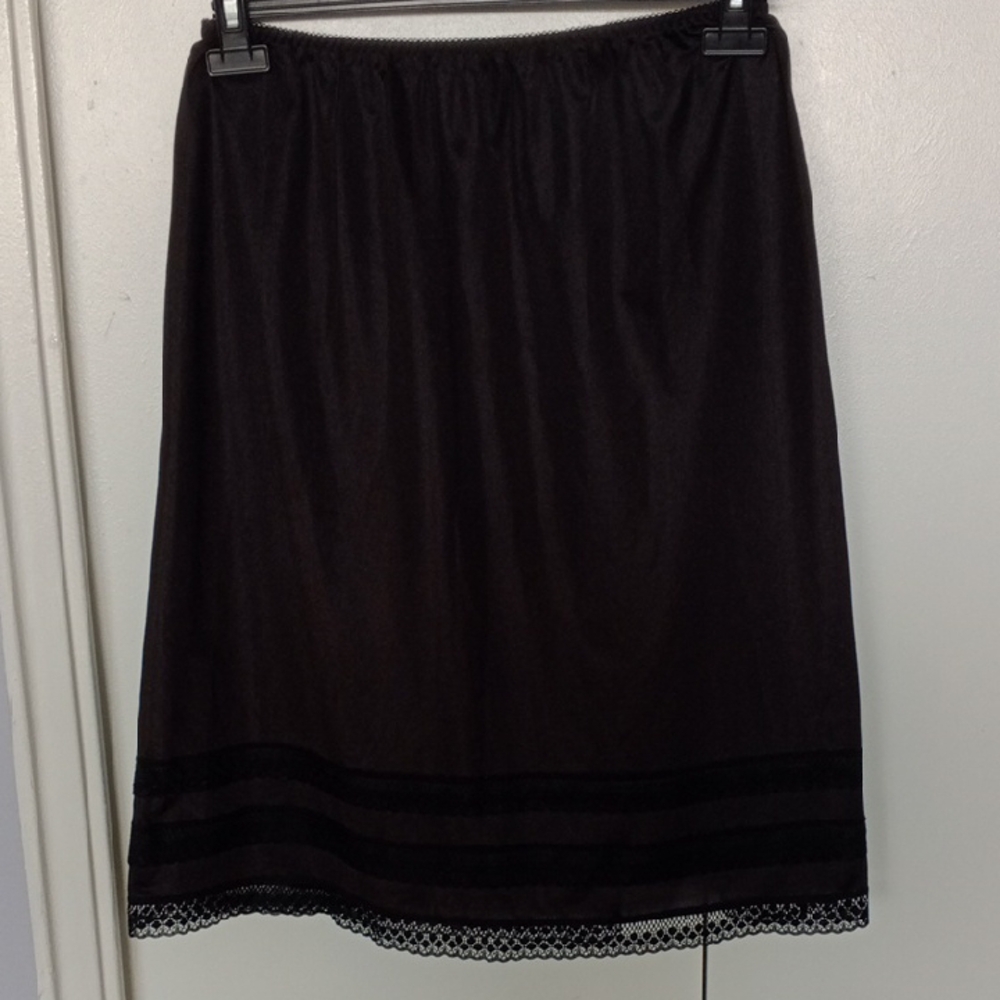 Vintage 🌟Vanity Black Knee-Length Pencil Skirt
